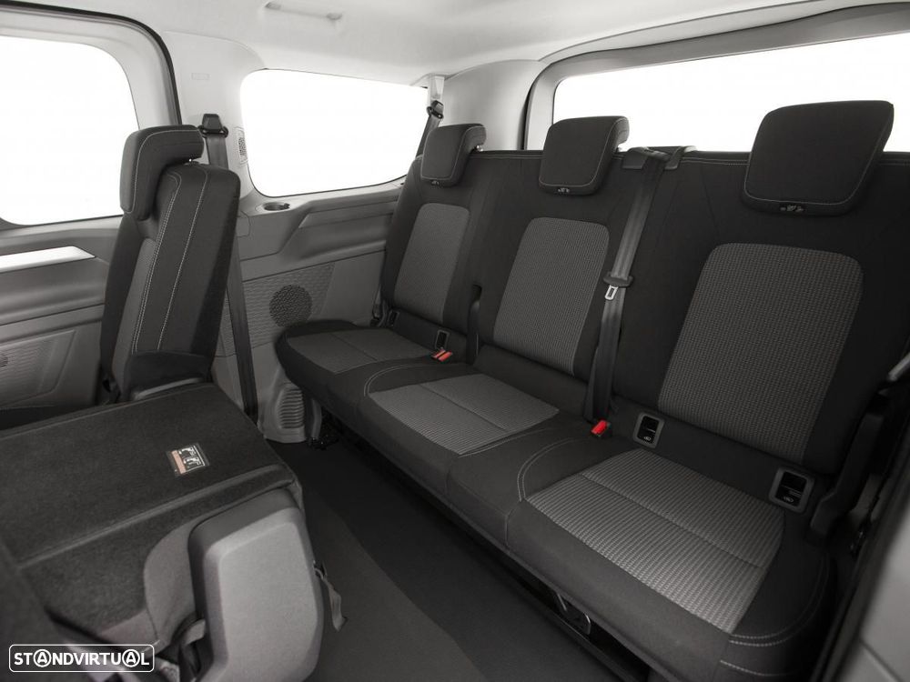 VW Caravelle - 10