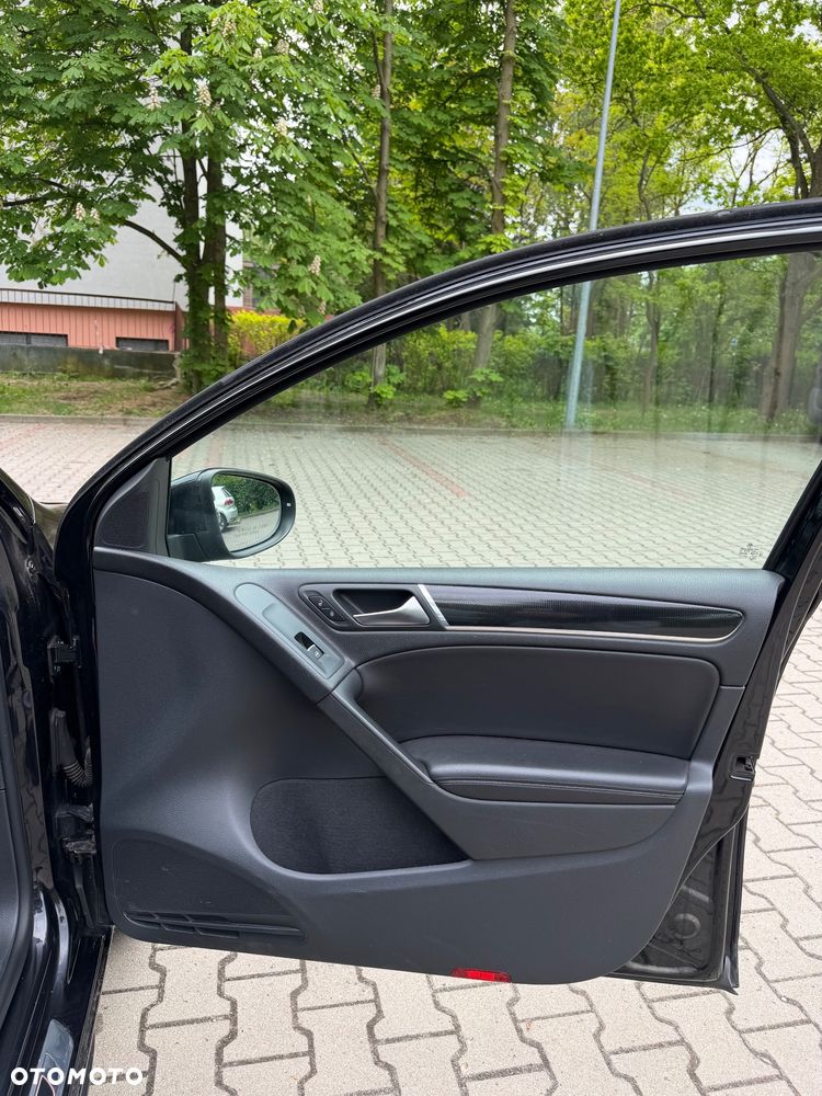 Volkswagen Golf 2.0 GTI DSG - 23