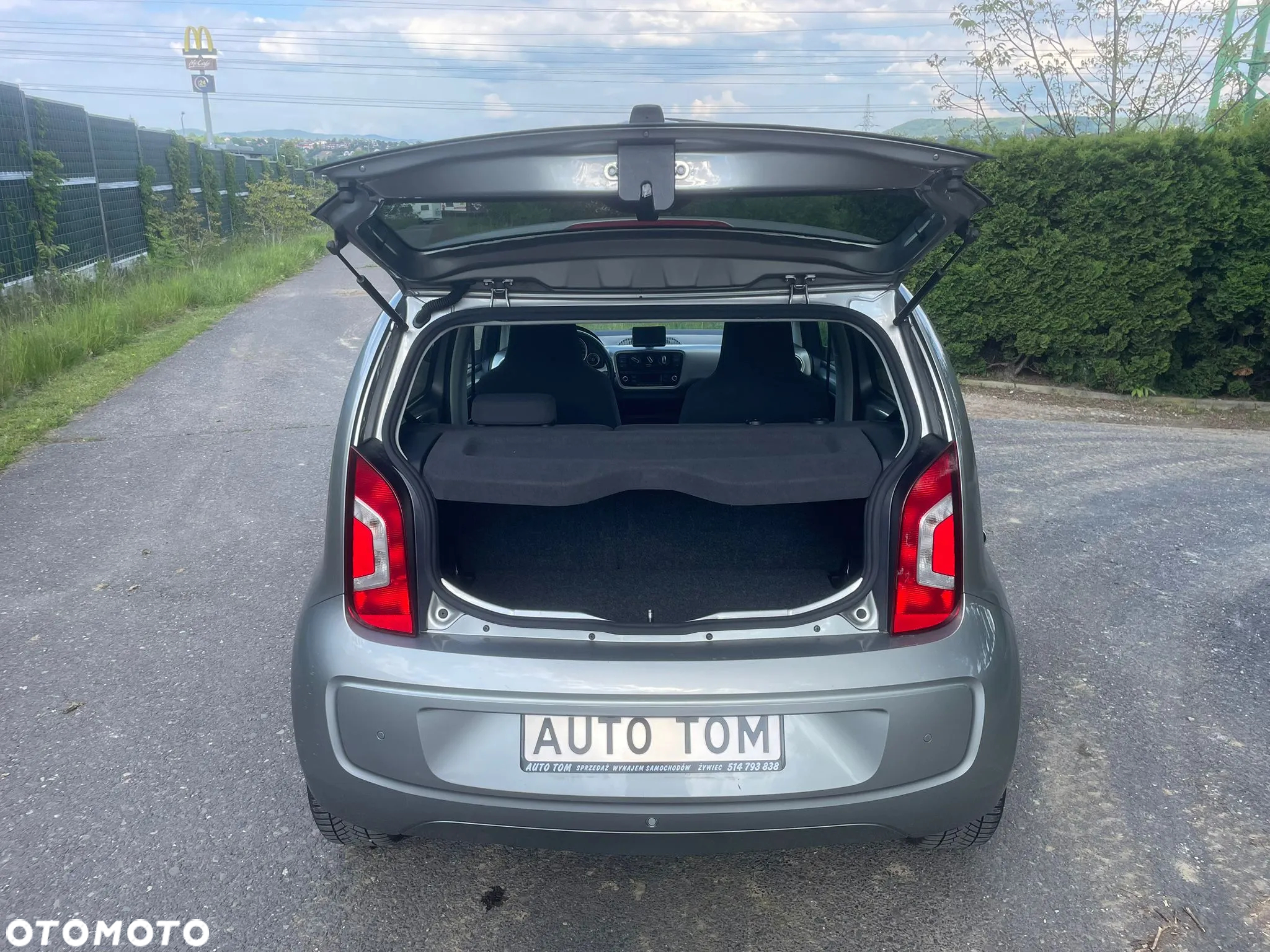 Volkswagen up! - 13