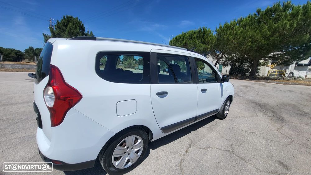 Dacia Lodgy Blue dCi 95 Essential - 3