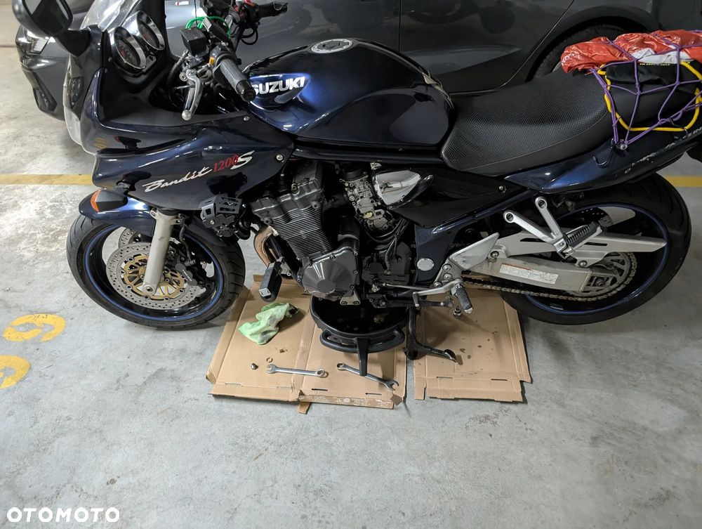 Suzuki Bandit - 3