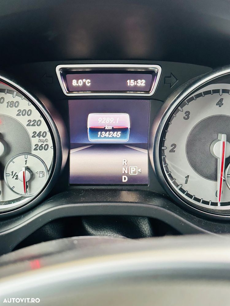 Mercedes-Benz GLA 220 CDI 4Matic 7G-DCT AMG Line - 8