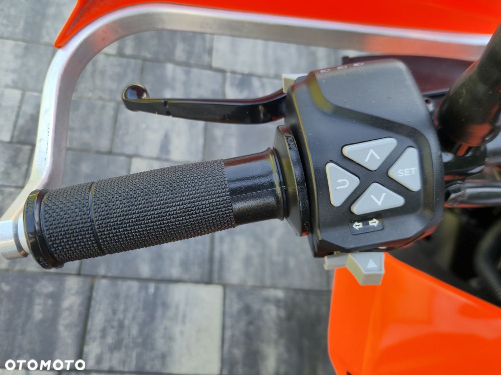 KTM Duke 125 - 21