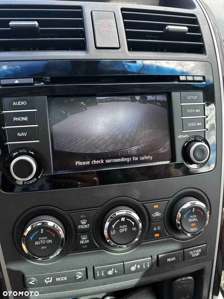 Mazda CX-9 3.7 V6 - 23