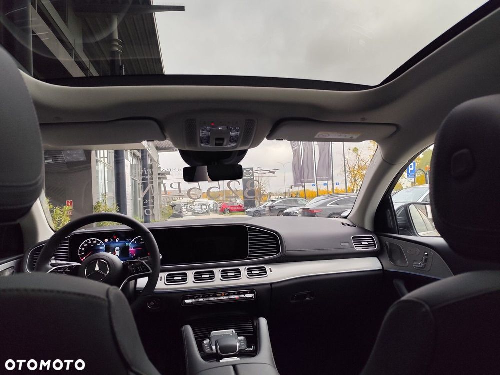 Mercedes-Benz GLE - 13