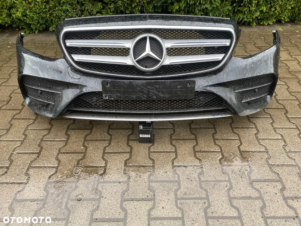 MERCEDES 213 amg kpl, zderzak styropian czujniki - 1