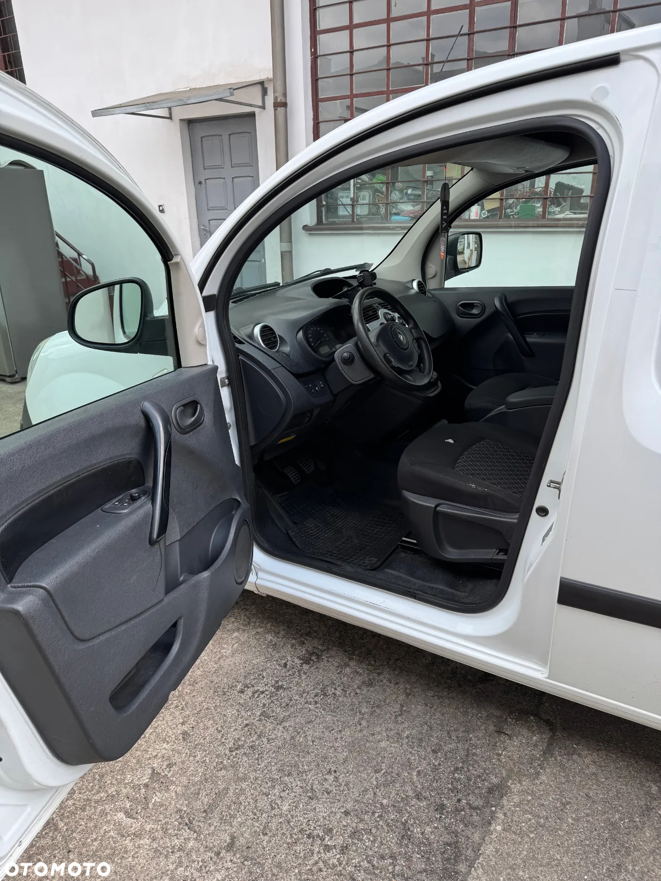 Renault KANGOO - 7