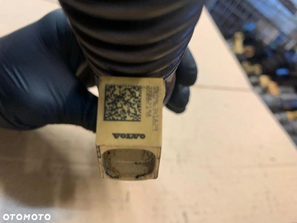 Pompowtryskiwacz Volvo FM 4 do regeneracji 22282198 - 2