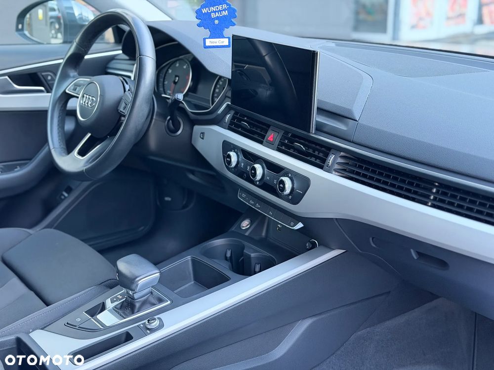 Audi A4 Avant 30 TDI S tronic advanced - 35