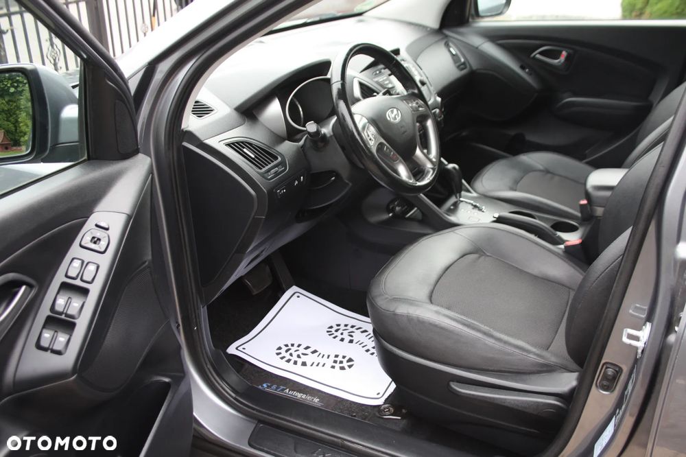 Hyundai ix35 2.0 2WD Automatik Trend - 10