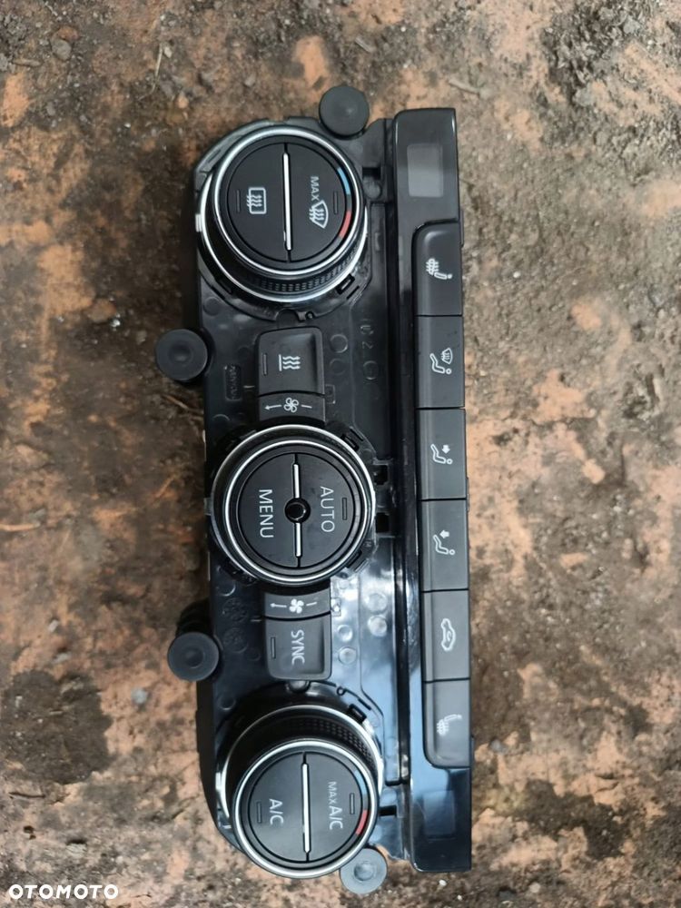 VW GOLF VII PANEL KLIMATYZACJI 5G0907044BE - 1