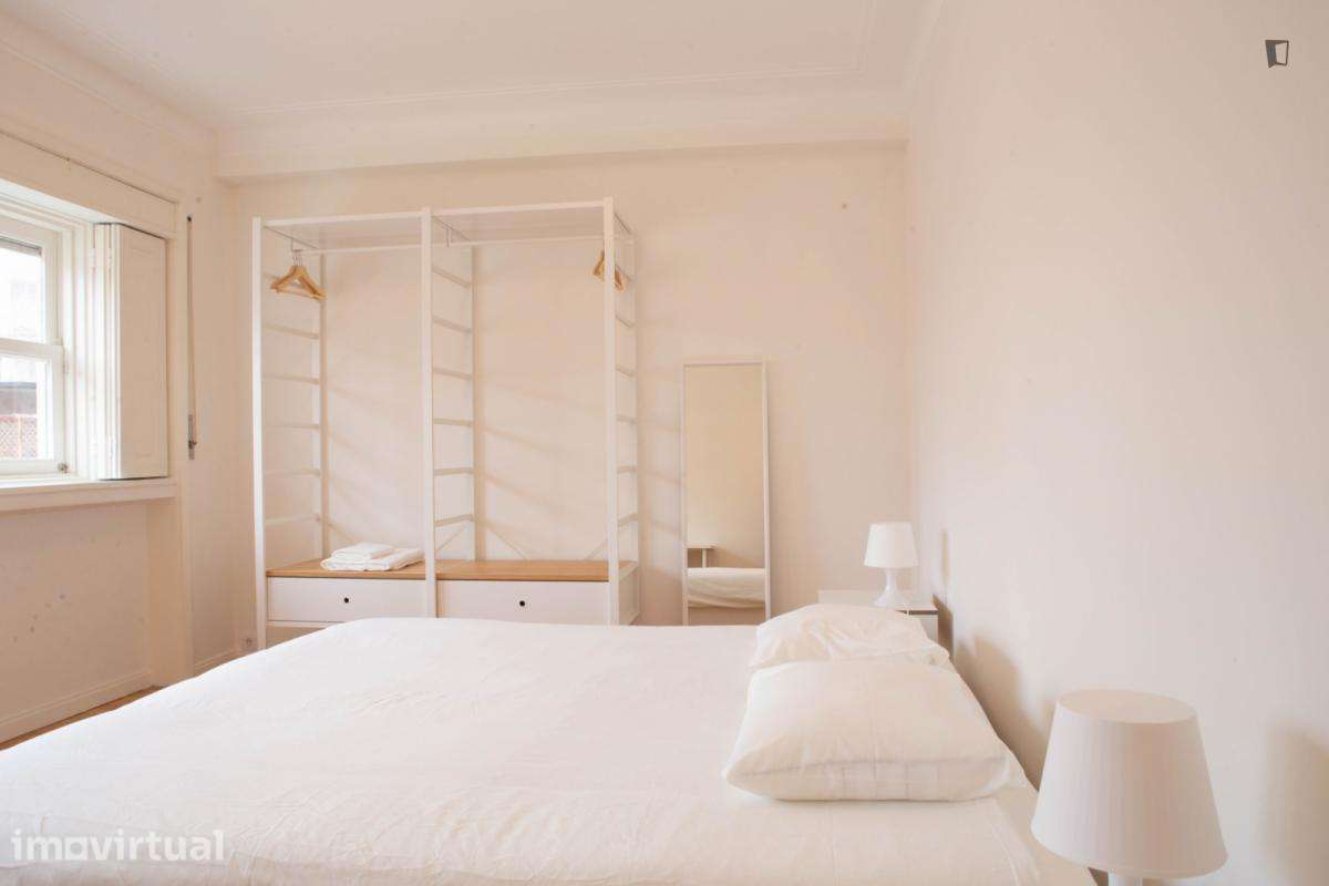Quarto - localizado em Cedofeita Porto - Grande imagem: 2/28