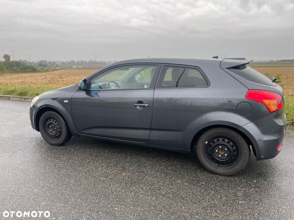 Kia ProCeed 2.0 Optimum - 4