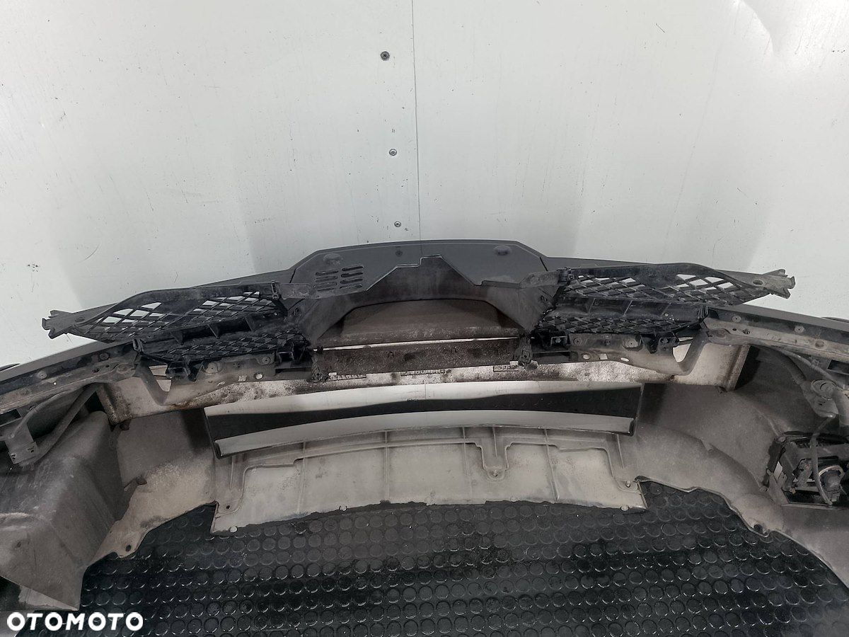 ZDERZAK PRZÓD MITSUBISHI OUTLANDER I ( 01-06 ) X42A - 2