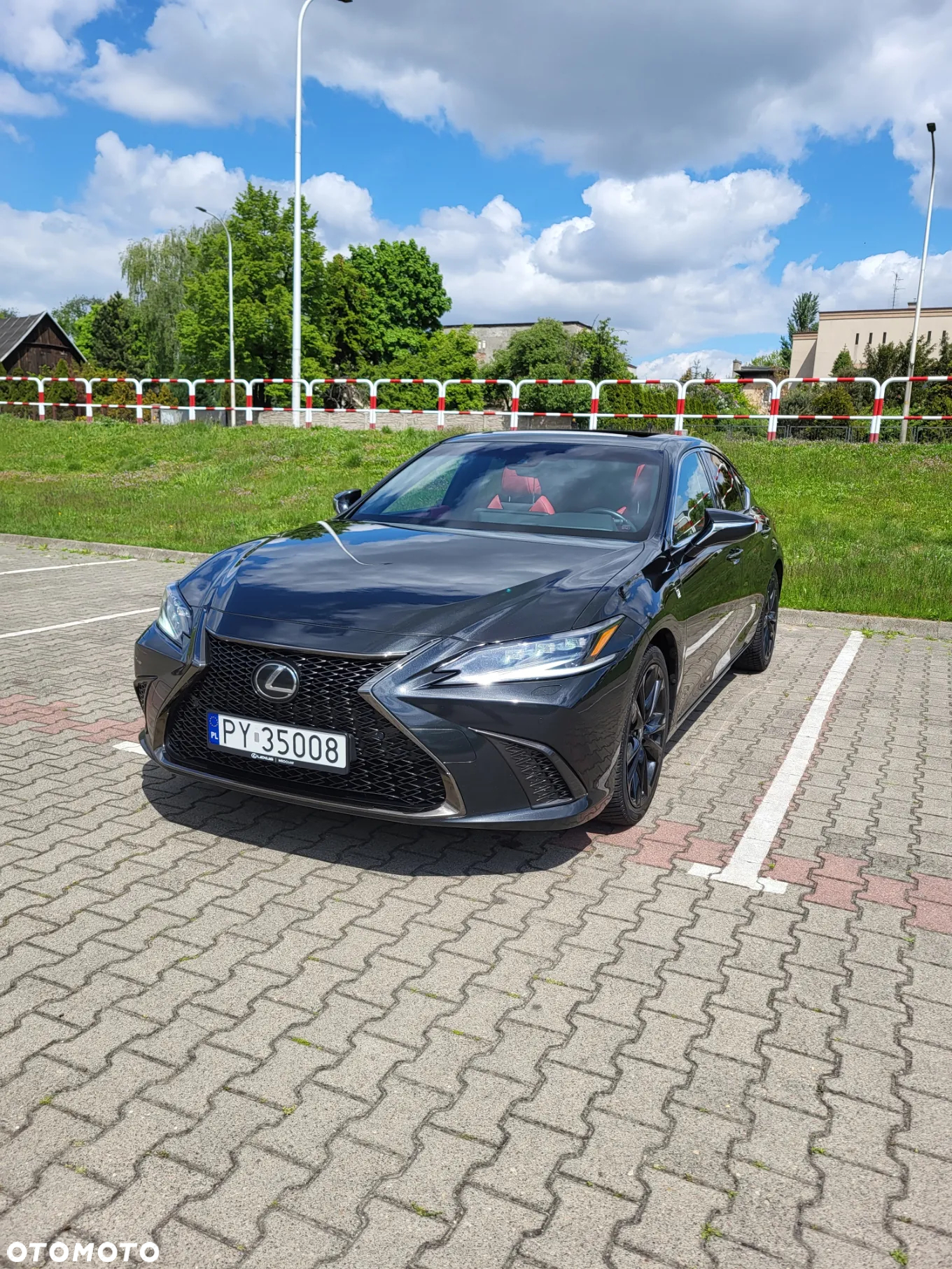 Lexus ES 300h F Sport - 7