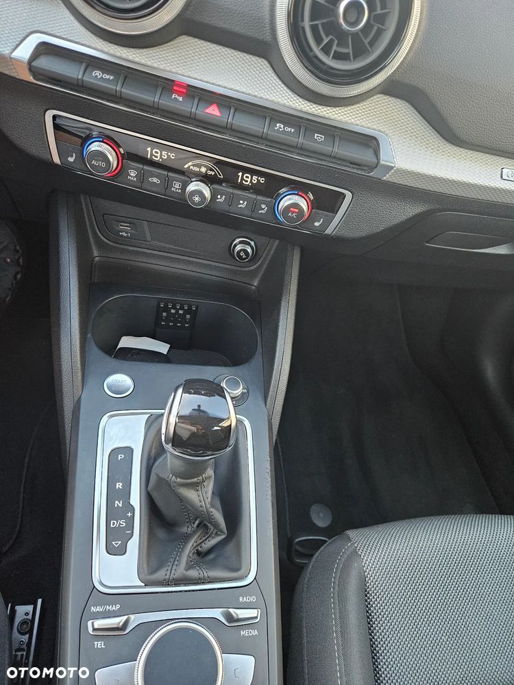Audi Q2 35 TFSI Advanced S tronic - 9