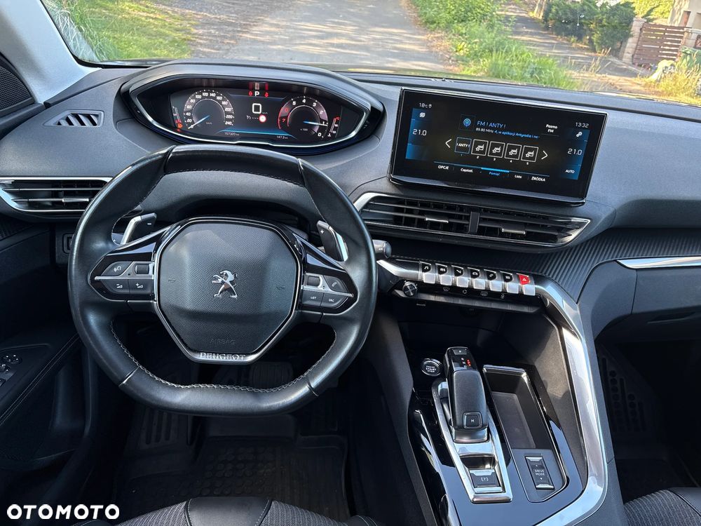 Peugeot 3008 - 17