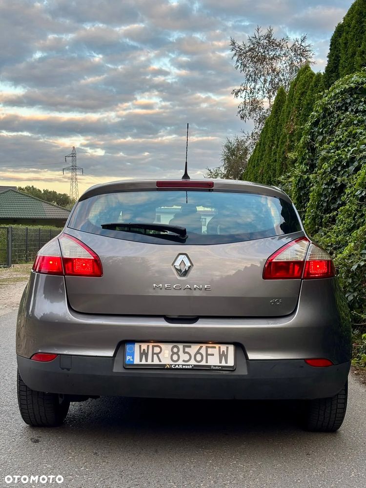 Renault Megane 1.5 dCi Authentique - 6