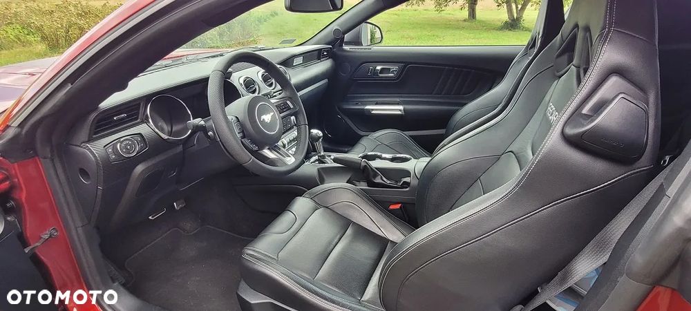 Ford Mustang 5.0 V8 GT - 18