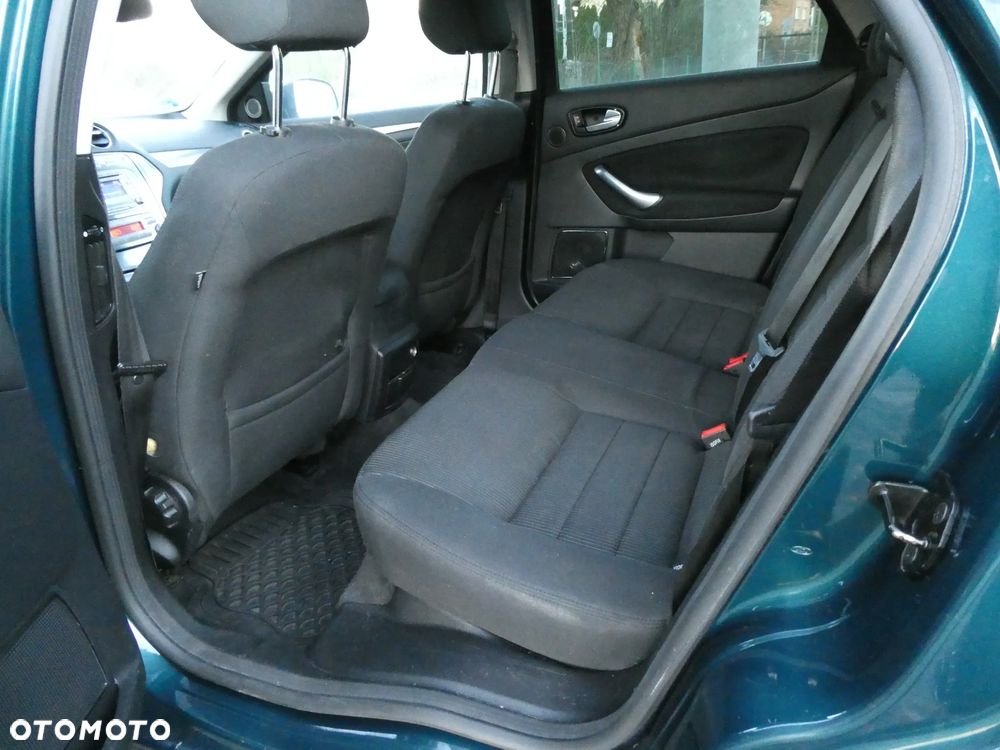 Ford Mondeo 2.0 Viva Titanium - 20