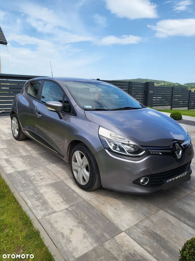 Renault Clio - 1