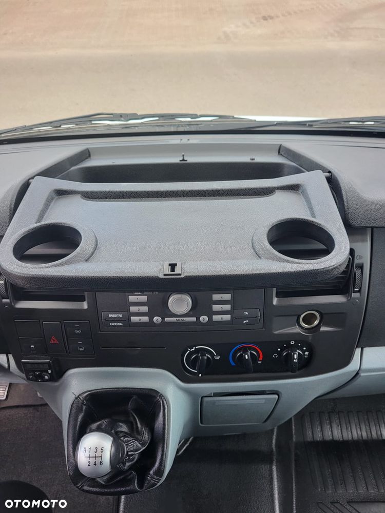 Ford Transit - 37