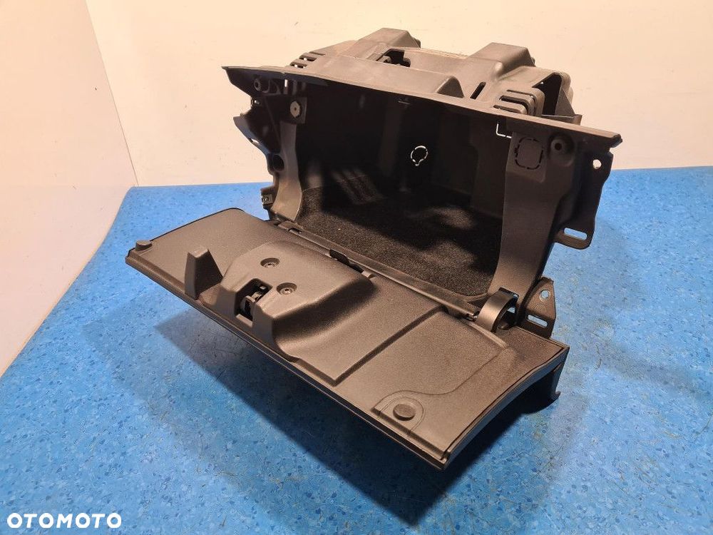 FORD S-MAX I SCHOWEK - 9