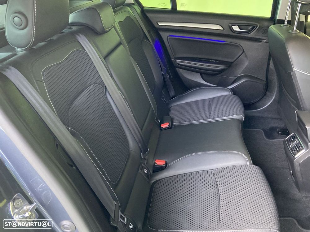 Renault Mégane Sport Tourer 1.5 Blue dCi Bose Edition EDC - 11