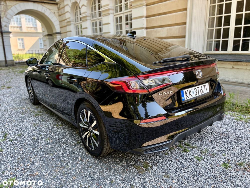 Honda Civic 2.0 i-MMD eHEV Advance CVT - 18