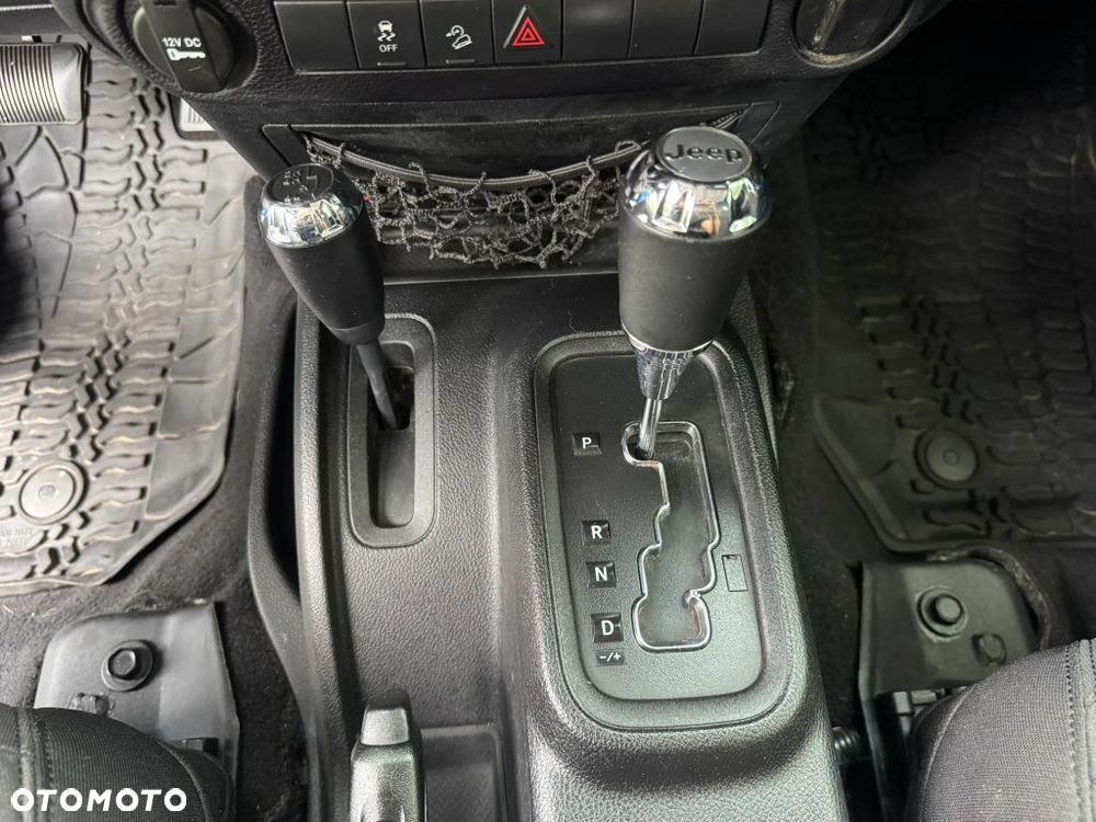 Jeep Wrangler - 18