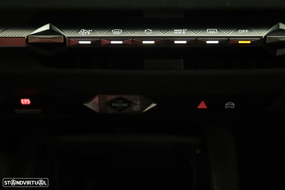 DS DS4 4 1.2 PureTech Performance Line EAT8 - 13