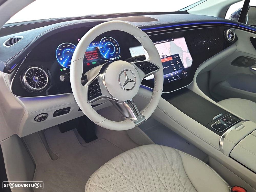 Mercedes-Benz EQE 350+ - 12