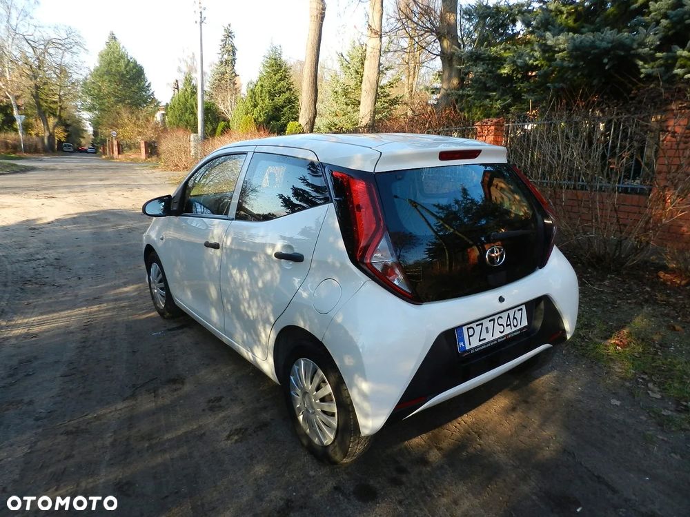 Toyota Aygo - 4