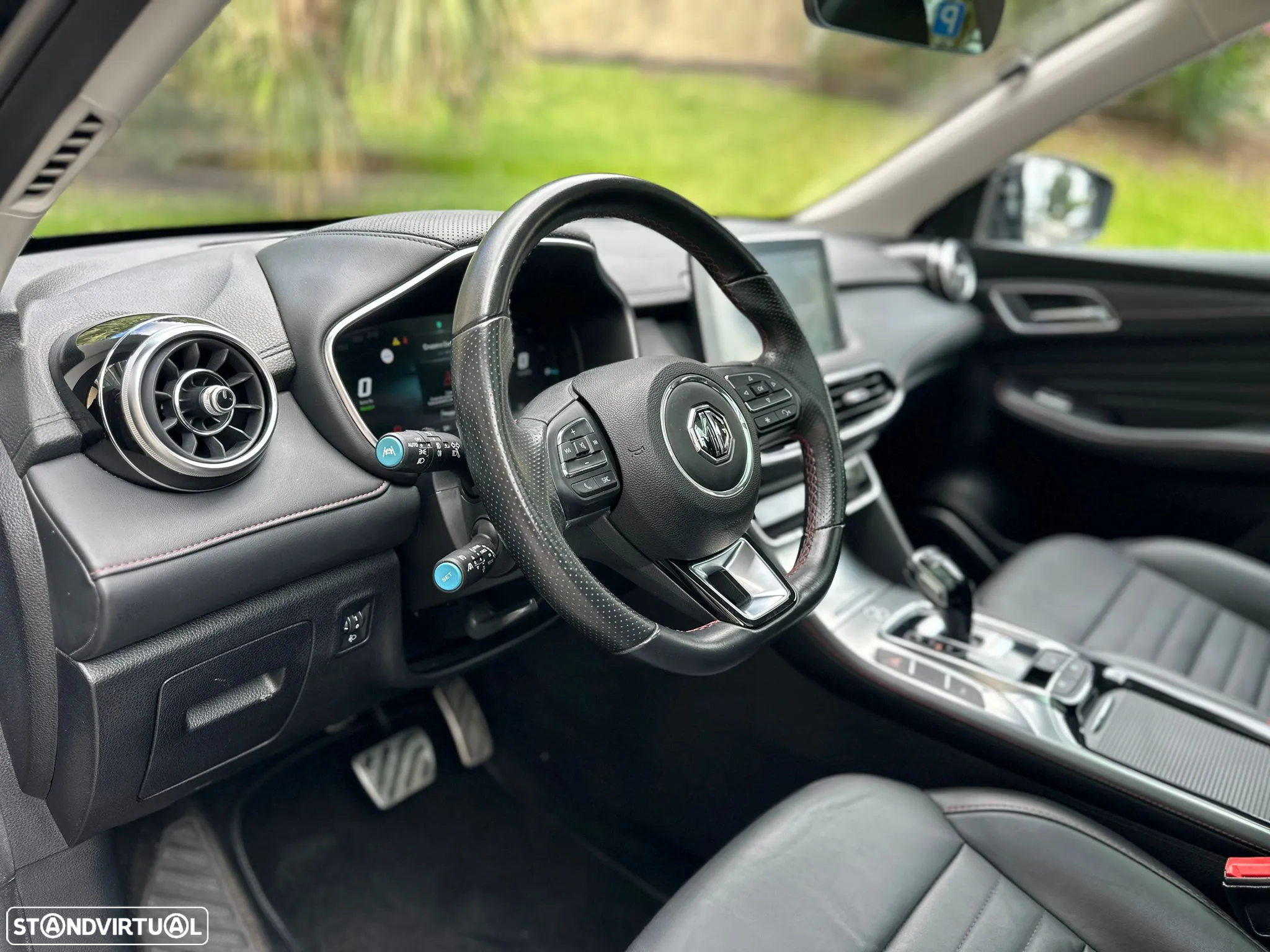 MG EHS 1.5 T-GDI Plug-in Hybrid Luxury - 11