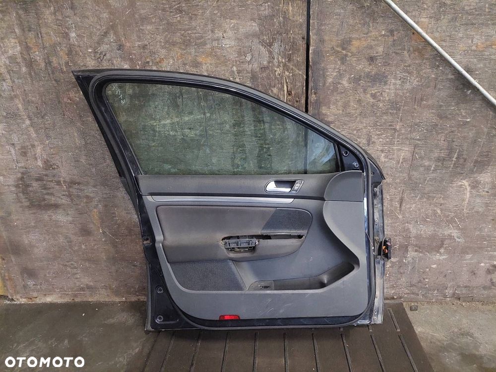 DRZWI KOMPLETNE LEWY PRZÓD VOLKSWAGEN JETTA V LC9X - 9