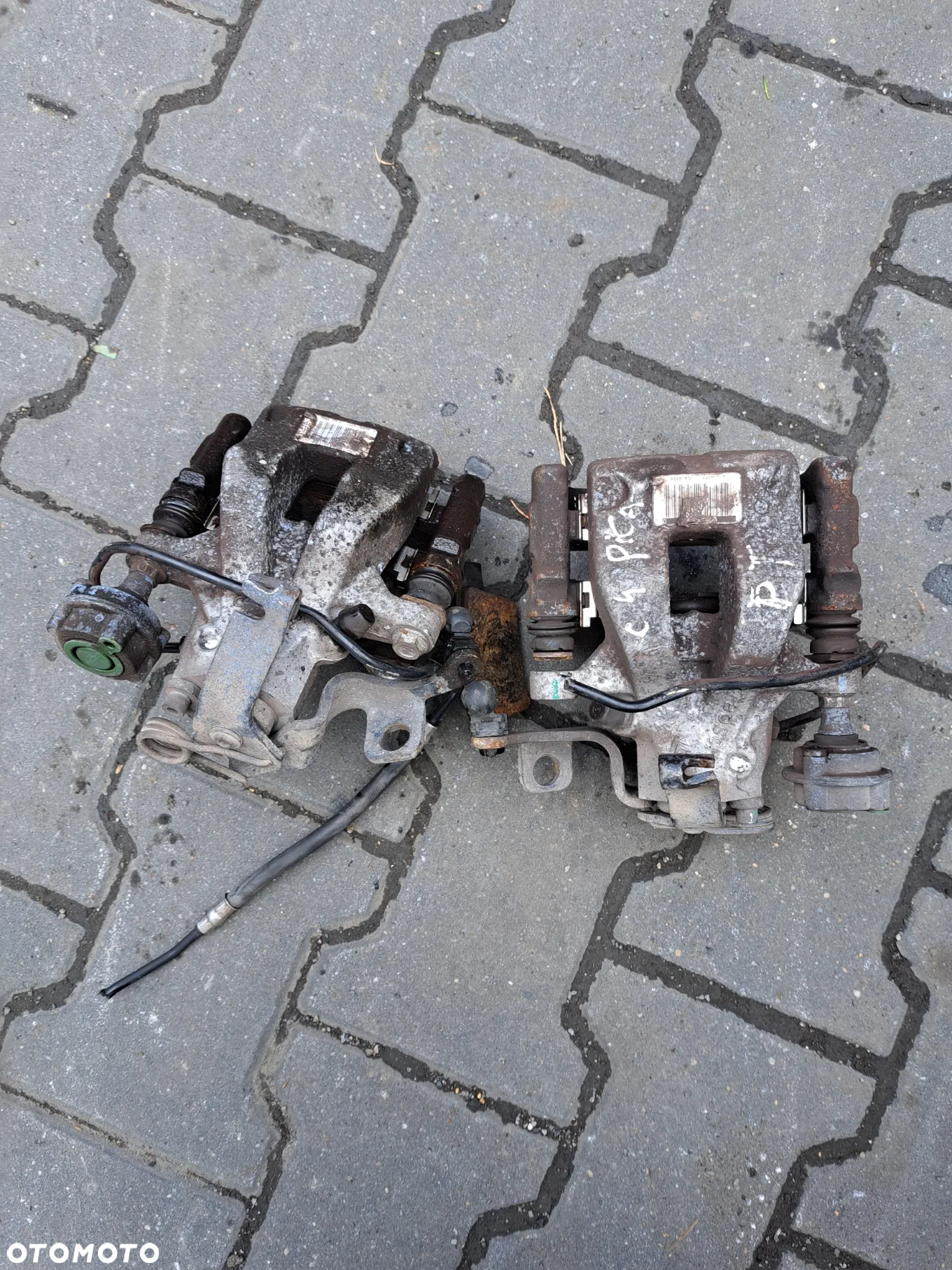 Citroen C4 Picasso I zacisk tylny lewy prawy grand picasso jarzmo - 5