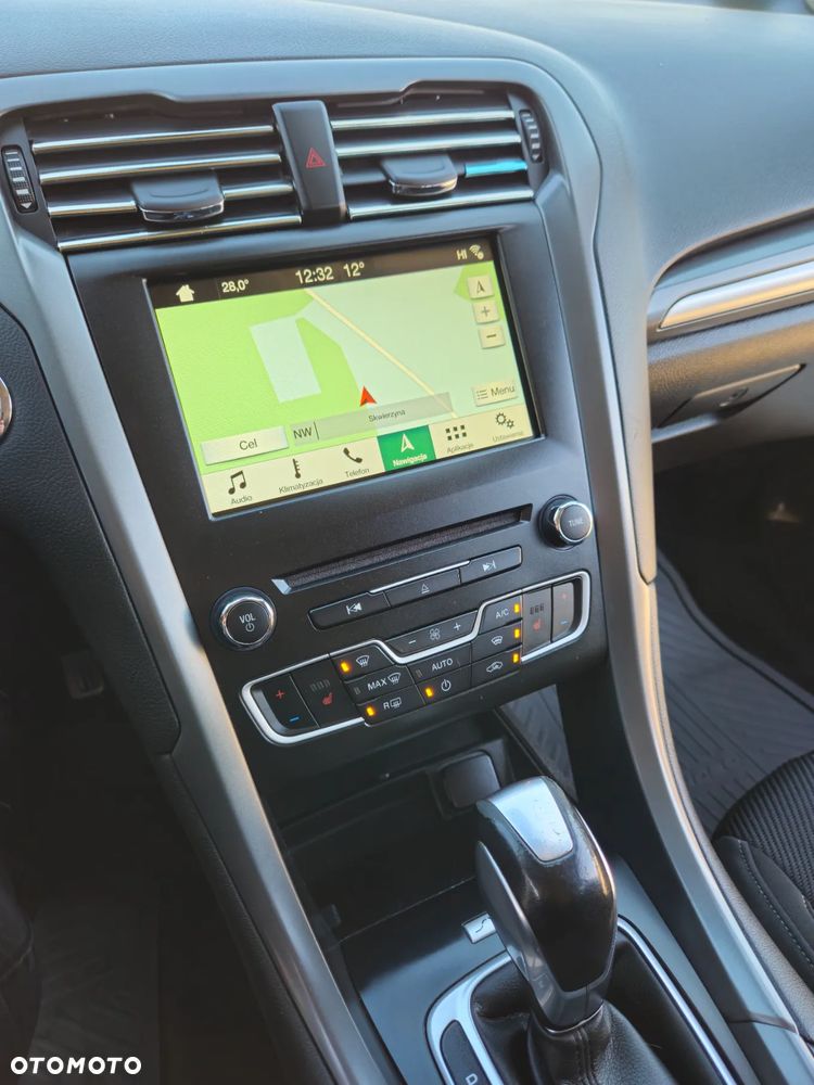 Ford Mondeo 2.0 TDCi Titanium PowerShift - 33