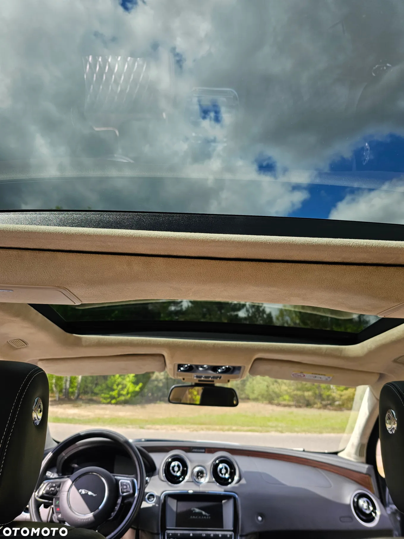 Jaguar XJ 3.0 D V6 LWB Portfolio - 21