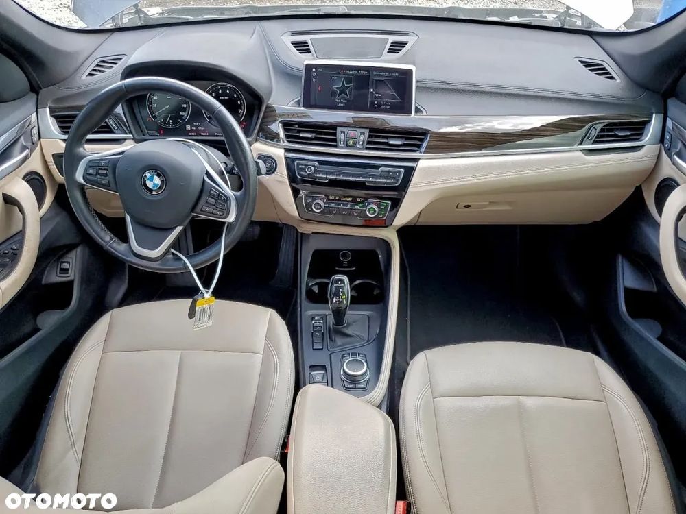 BMW X1 xDrive25i GPF Sport Line sport - 7