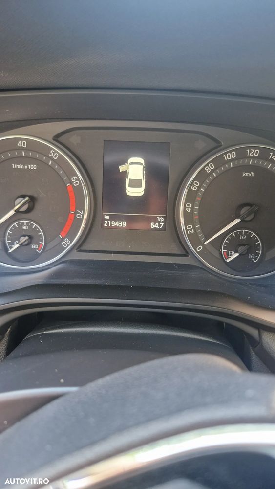 Skoda Octavia - 4