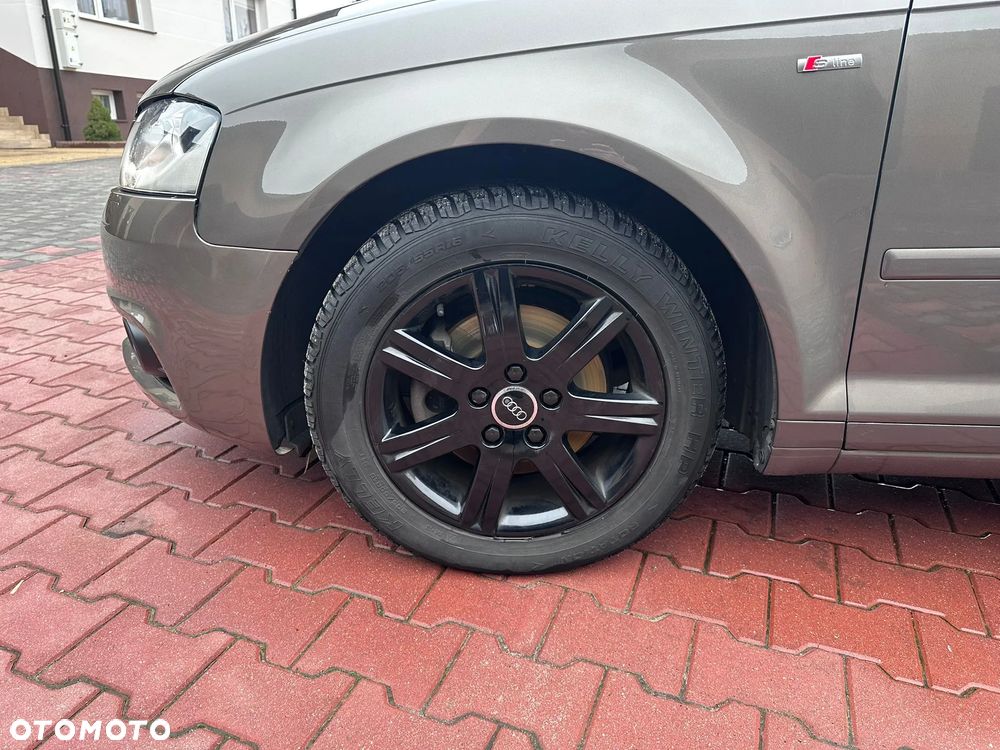 Audi A3 Sportback - 11