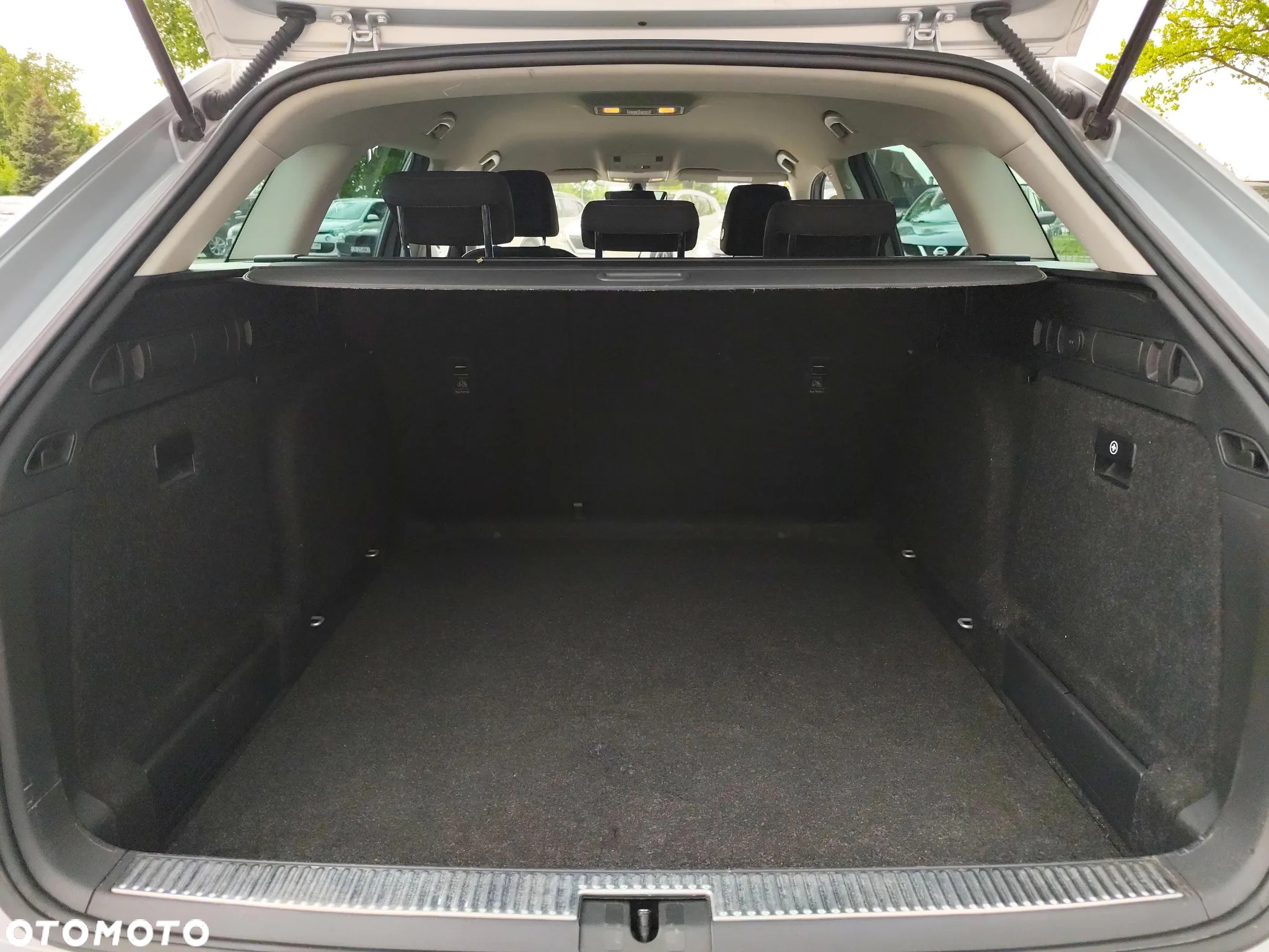 Skoda Superb 2.0 TDI SCR Ambition - 16
