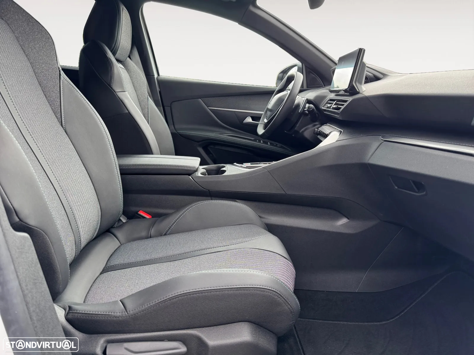 Peugeot 5008 1.5 BlueHDi Allure Pack EAT8 - 15