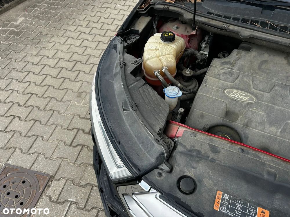 Ford Edge - 15
