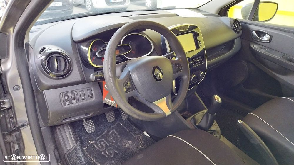 Renault Clio 1.5 dCi Confort - 7