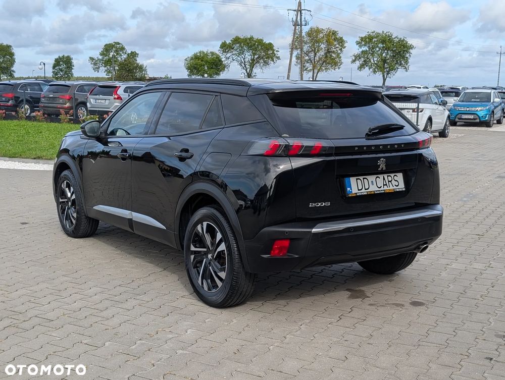 Peugeot 2008 BlueHDi 130 Allure S&S EAT8 - 12