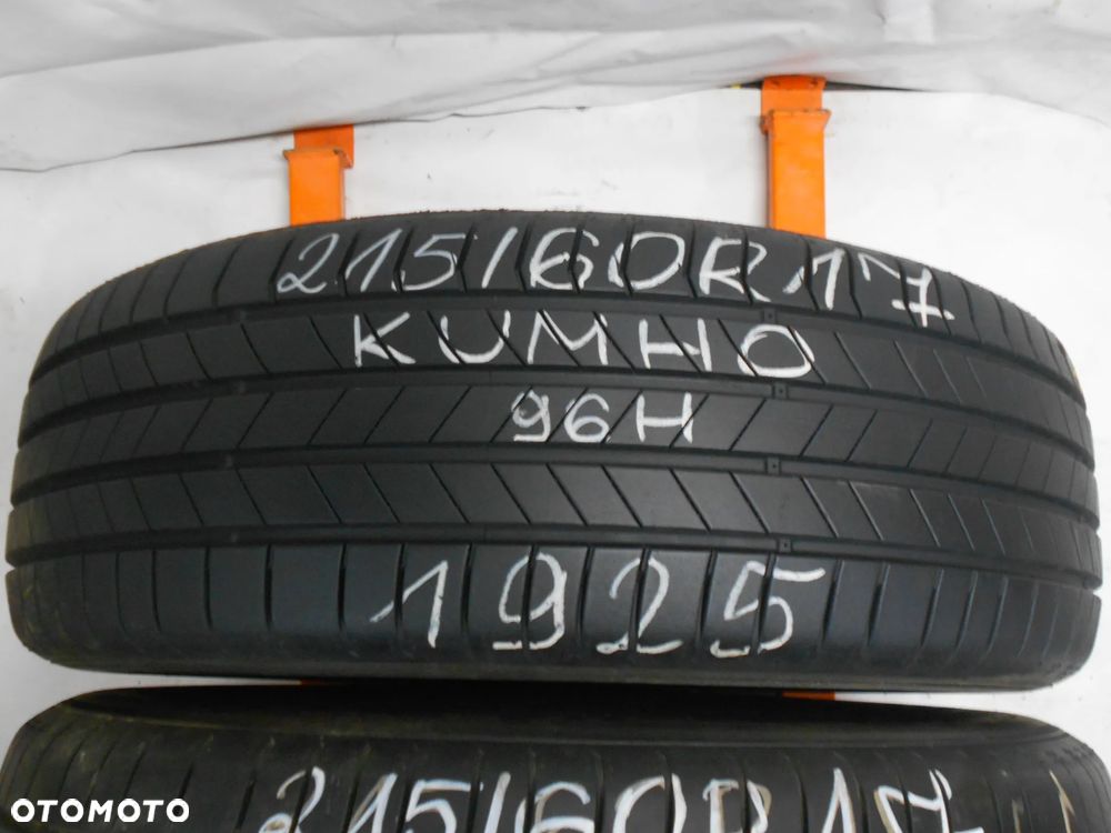 OPONY  215/60R17 KUMHO ECSTA PS71 DOT 1925 /  2424 6.8MM - 4