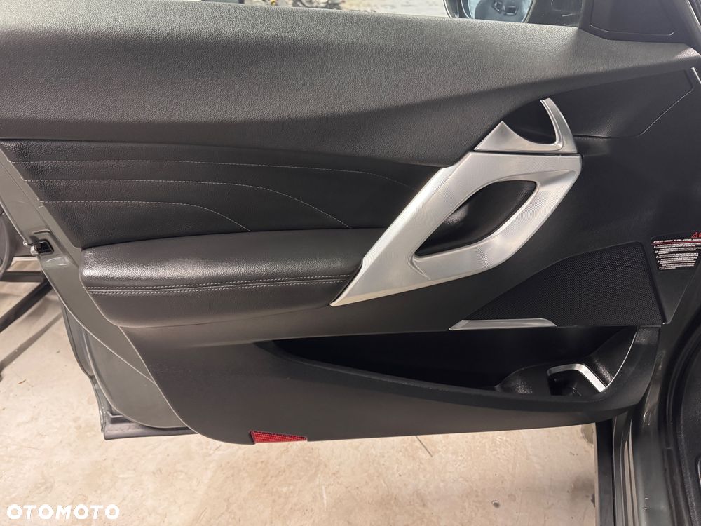 Citroën DS5 Hybrid4 EGS6 SportChic - 3