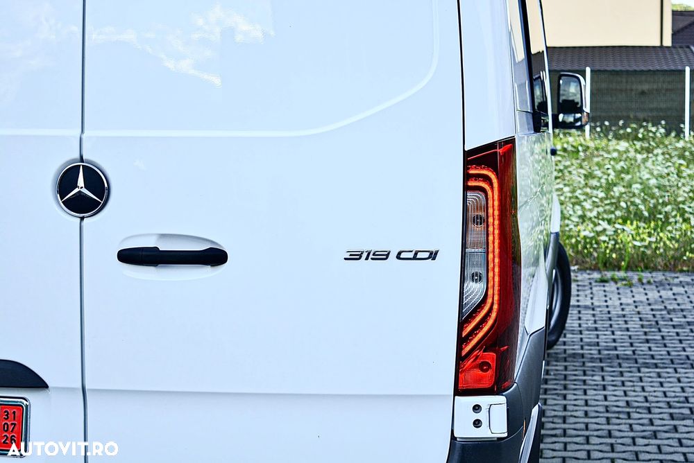 Mercedes-Benz Sprinter Lang HA 7G-TRONIC Plus - 36