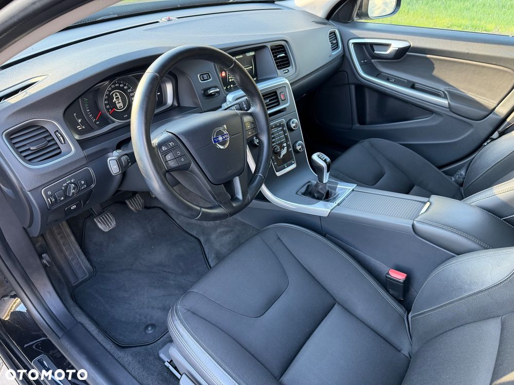 Volvo V60 - 13